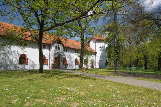 Kimy Home Mojmirovce Exterior photo
